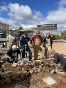 Volunteer day sees plant giveaway
