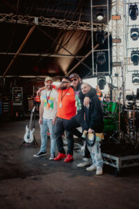 Tha Boiz bring the party to Mundi