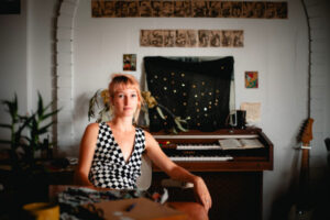 French multi-media artist set to share work