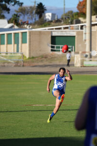 West look for best while Roos to cruise