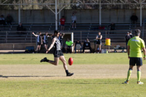 South dismantle Central in final round hitout