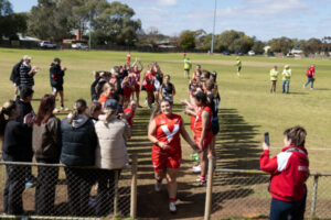 Roos take minor premiership