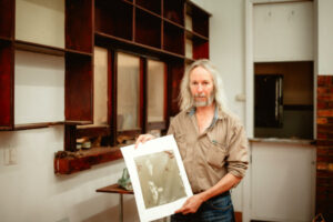 Making photographs from minerals