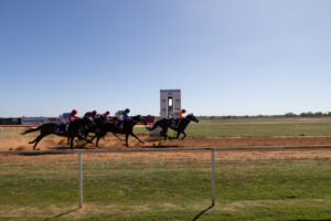 Pooncarie races sees record crowd