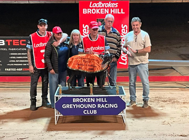 Houdini does it again