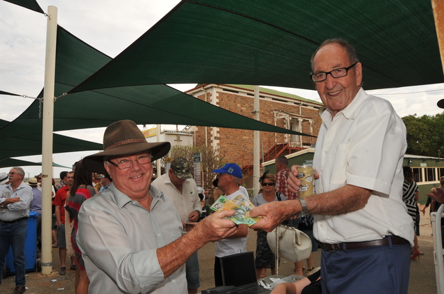 Broken Hill loses last bookie