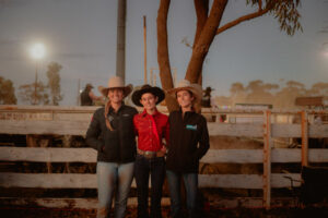 Red dirt return for Broken Hill barrel racers