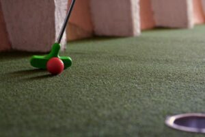 Putt-putt for the holidays