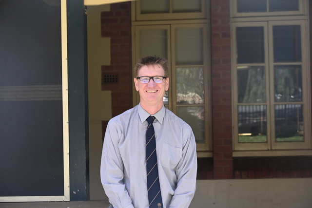 School to make new year return