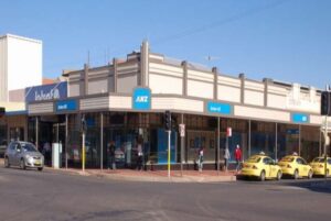 Closed bank leaves locals asking question