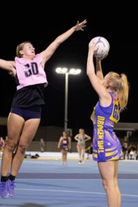 Roos survive scare to stay unbeaten